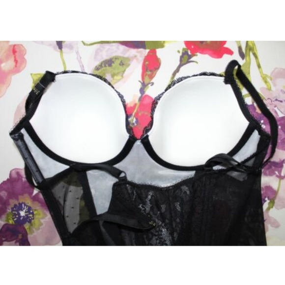 Victorias Secret Padded Crystal Studded Corset - Picture 8 of 8